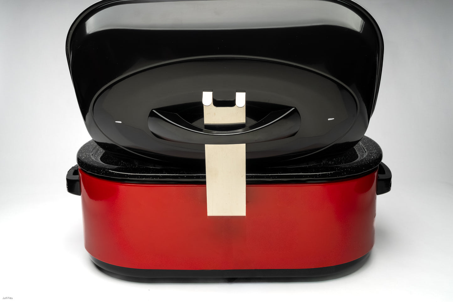 Electric Roaster Lid Daddy — Mess-Free Lid & Spoon Holder